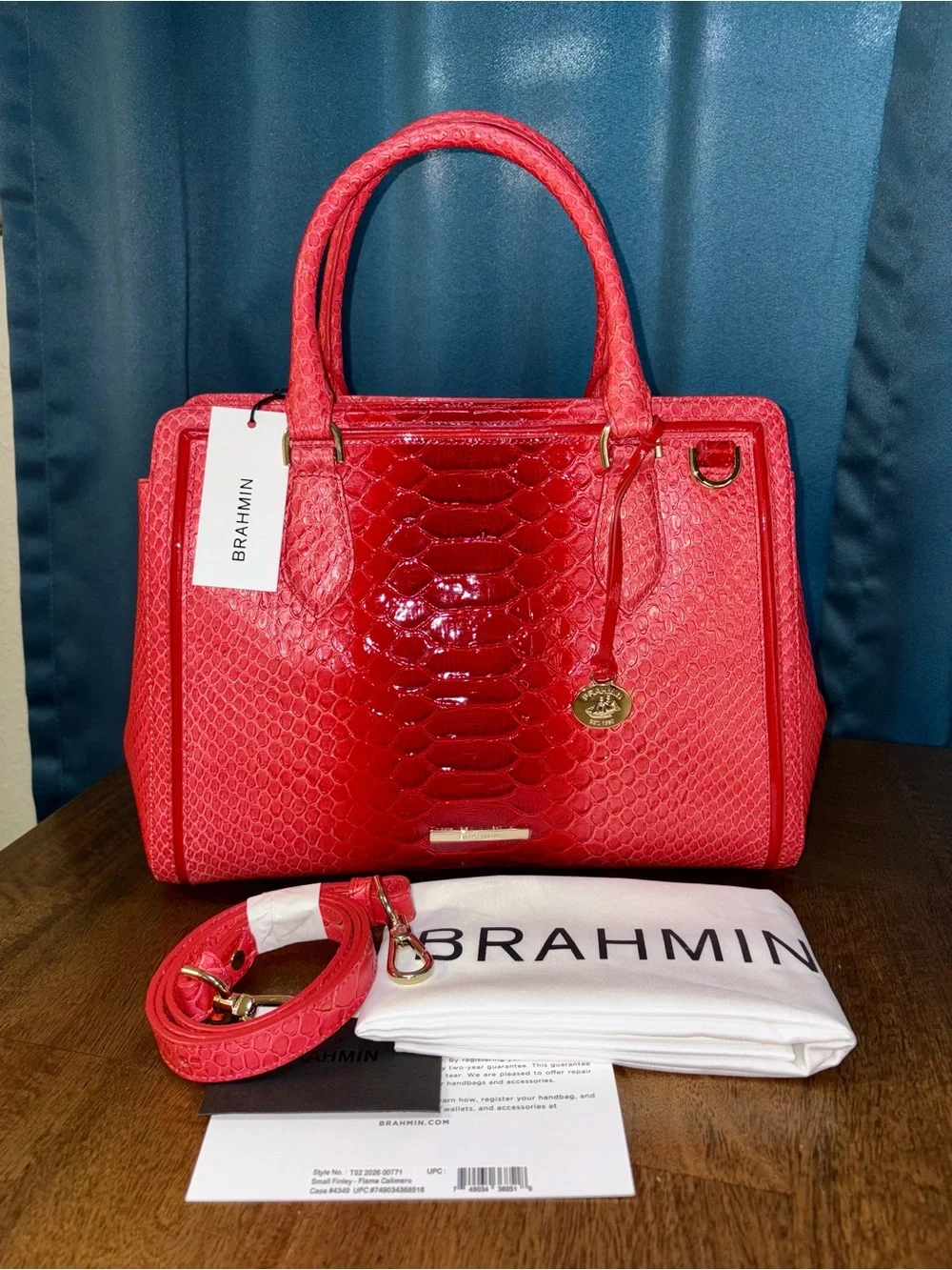 Brahmin NWT Sm Finley - Flame Calimero - Anaconda - Feminine, Sultry
